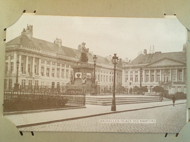 /Belgium/Places/BE_Place_1900-1949_Bruxelles-Place des Martyrs.jpg